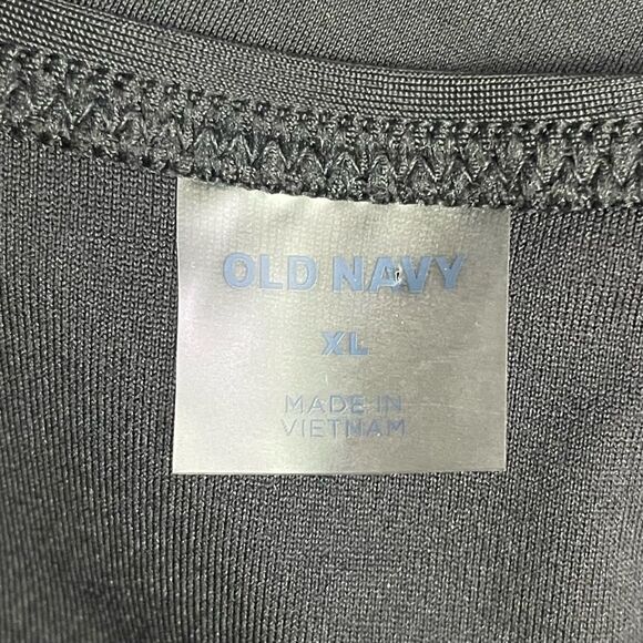 NWT Old Navy Black One Piece Swimsuit Size XL Minimal Scoop Neck Bathing Suit - Picture 8 of 12